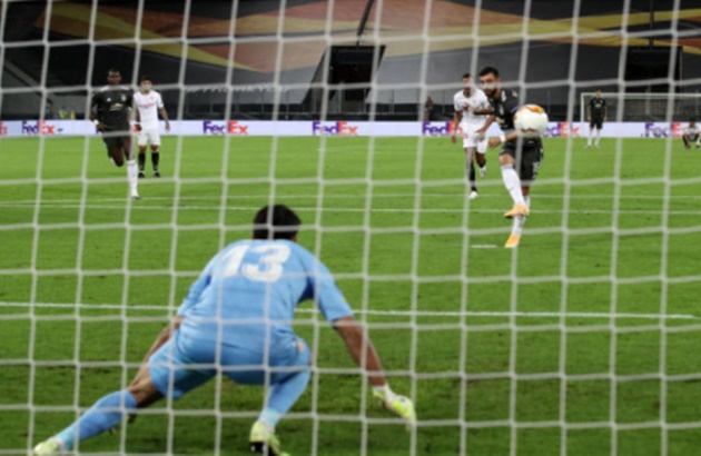 ‘Người nhện’ lên đồng, Man Utd cay đắng rời Europa League_693fe77ae0c51.jpeg