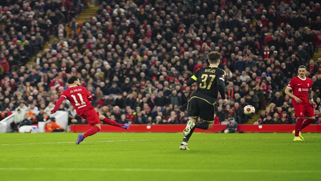 Nhìn Salah, Man Utd đang “run như cầy sấy”_693fd828d5e95.jpeg