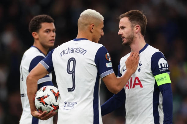 Nhường đá phạt đền cho đồng đội, Maddison lên tiếng_693fd5492f3dd.jpeg