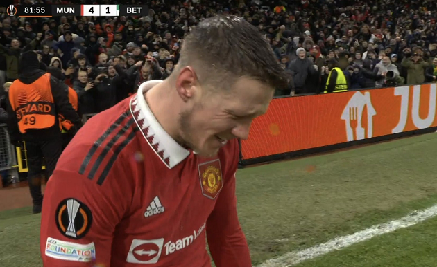 “Quãng thời gian cho mượn là cả thế giới với Weghorst”_693fdca305b19.png