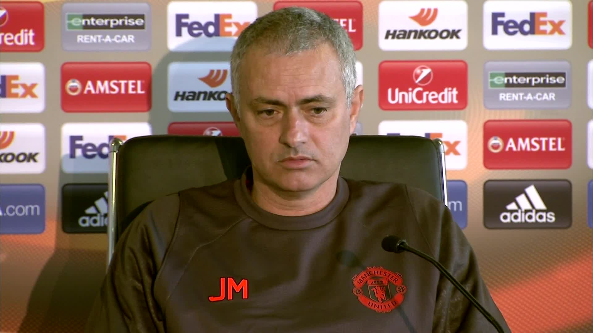 Sau bốc thăm, Mourinho ngán ngẩm với lịch thi đấu_693ff6e5b5cd5.jpeg