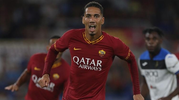 Smalling nói gì khi có thể gặp M.U ở Europa League?_693fe880947e4.jpeg