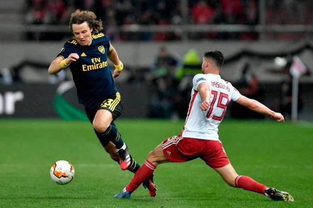 Thi đấu xa nhà, sao Arsenal bất ngờ được CĐV đối thủ ‘hỏi thăm’_693fe971a0378.jpeg