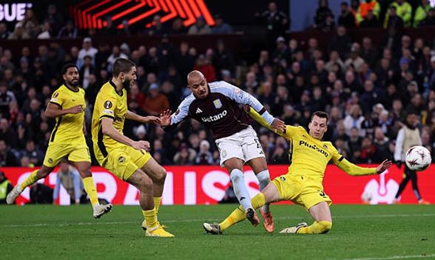 Cú đúp của Malen giúp Aston Villa thắng dễ Young Boys_698489c7dd0ae.jpeg