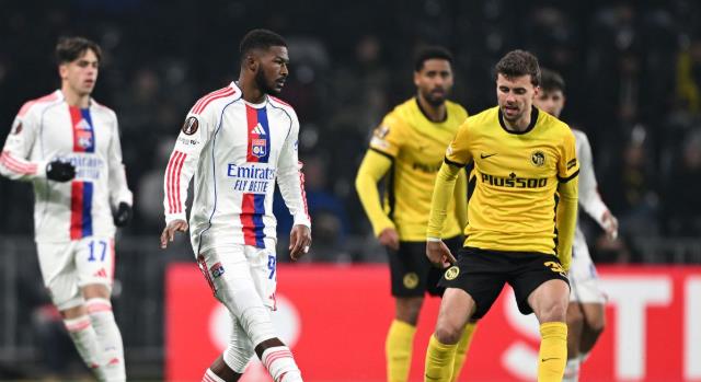 Lyon nhọc nhằn hạ Young Boys nhờ siêu phẩm của Maitland-Niles_69848955d4c58.jpeg